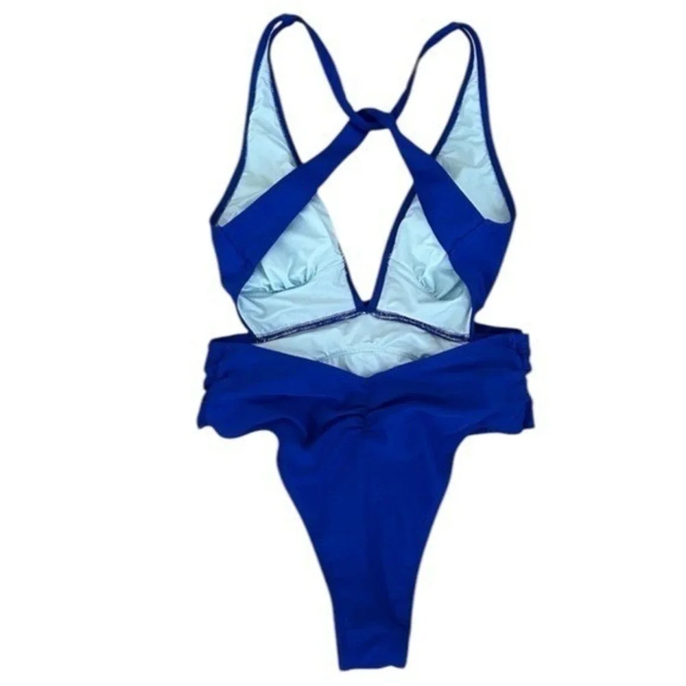 NEW Cupshe Plunge Neck High Leg One Piece Swimsuit Tropical Resort Coastal S